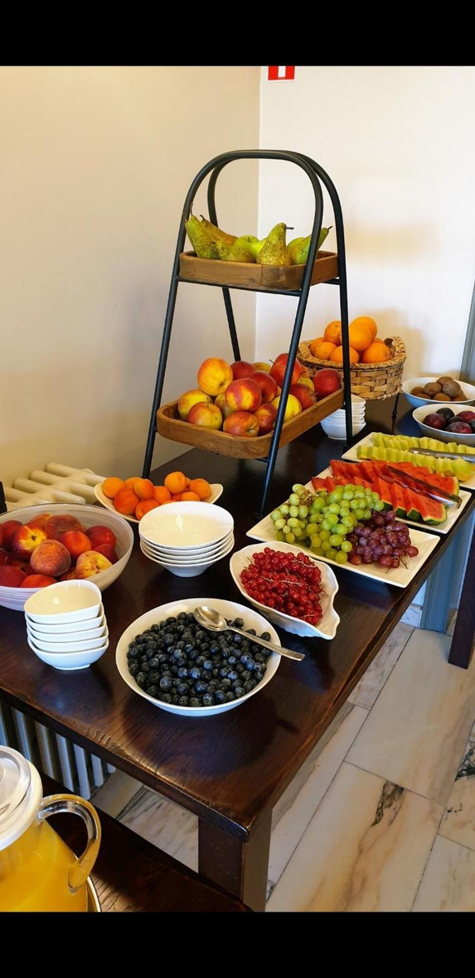 Belrom Hotel Sint-Truiden Bagian luar foto
