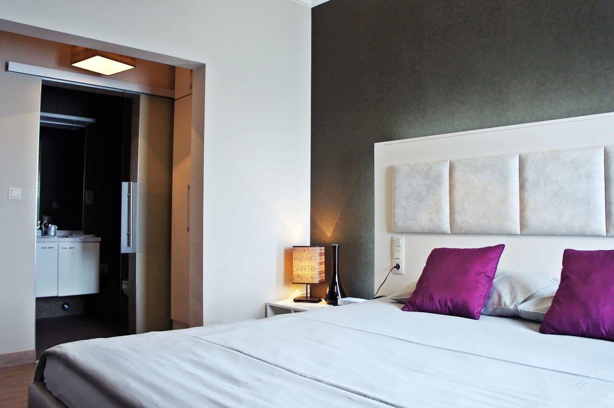 Belrom Hotel Sint-Truiden Bagian luar foto